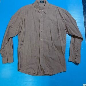 Men's Casual Button-Down‎ Shirt in Brown